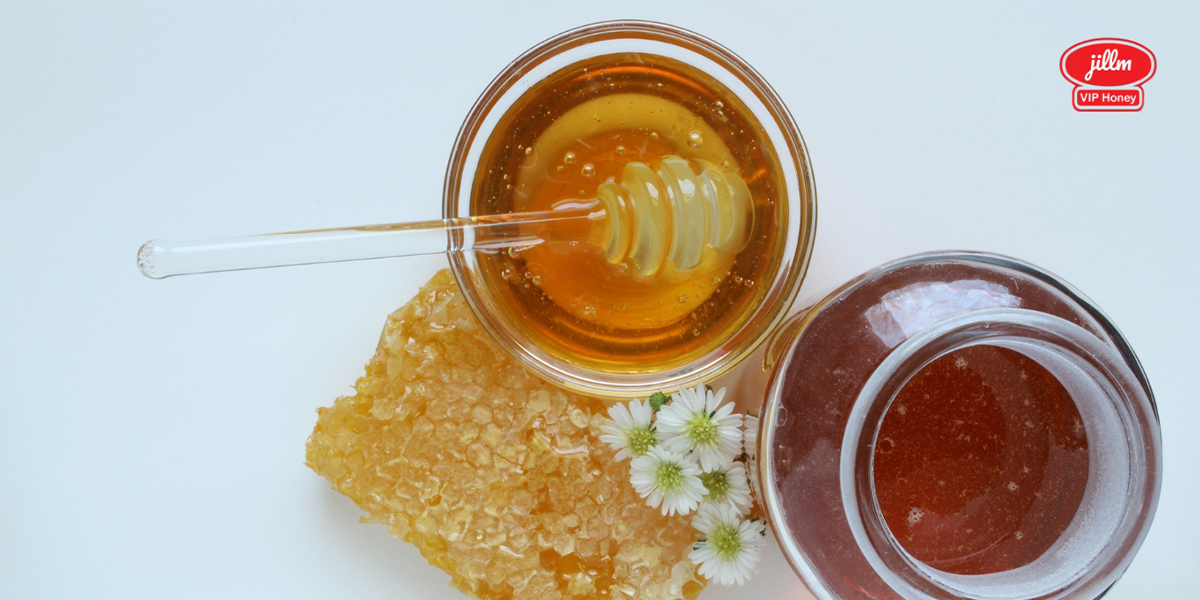 Steps To Making Whipped Honey