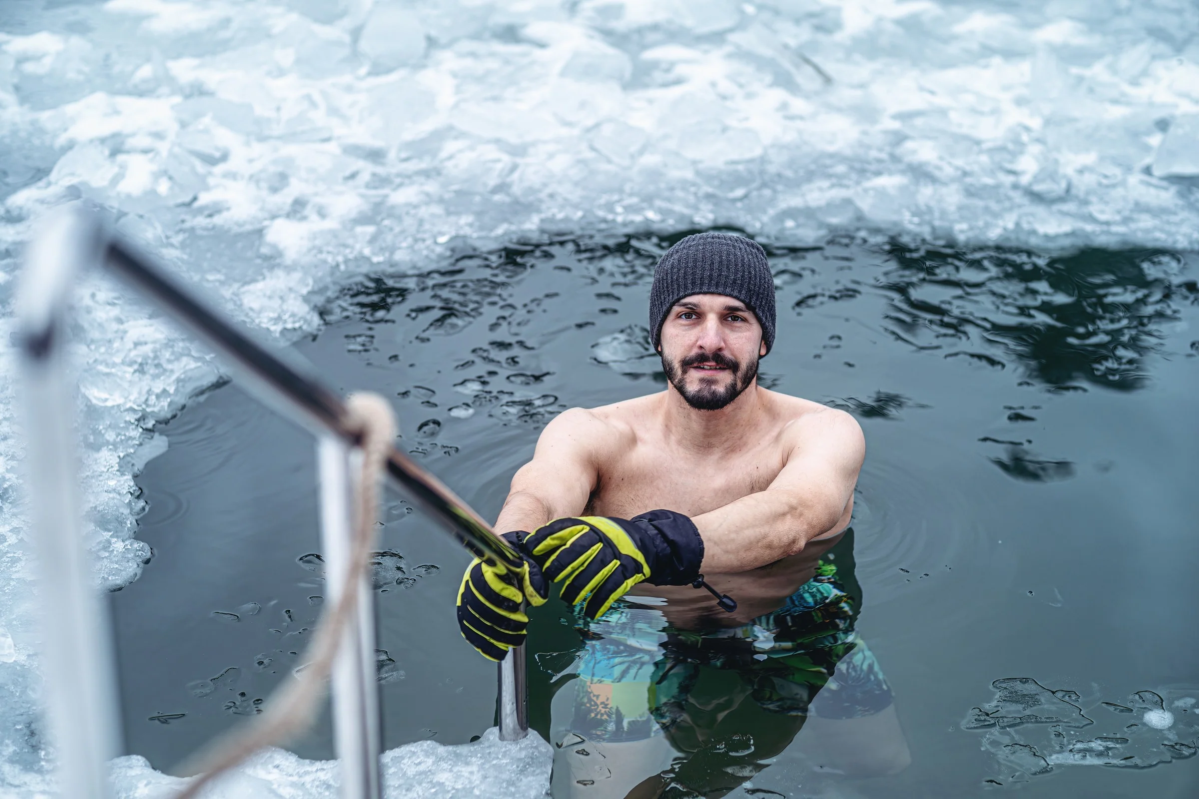 5 Tips for Safe Swimming after Hemorrhoid Surgery Use a Flotation Device