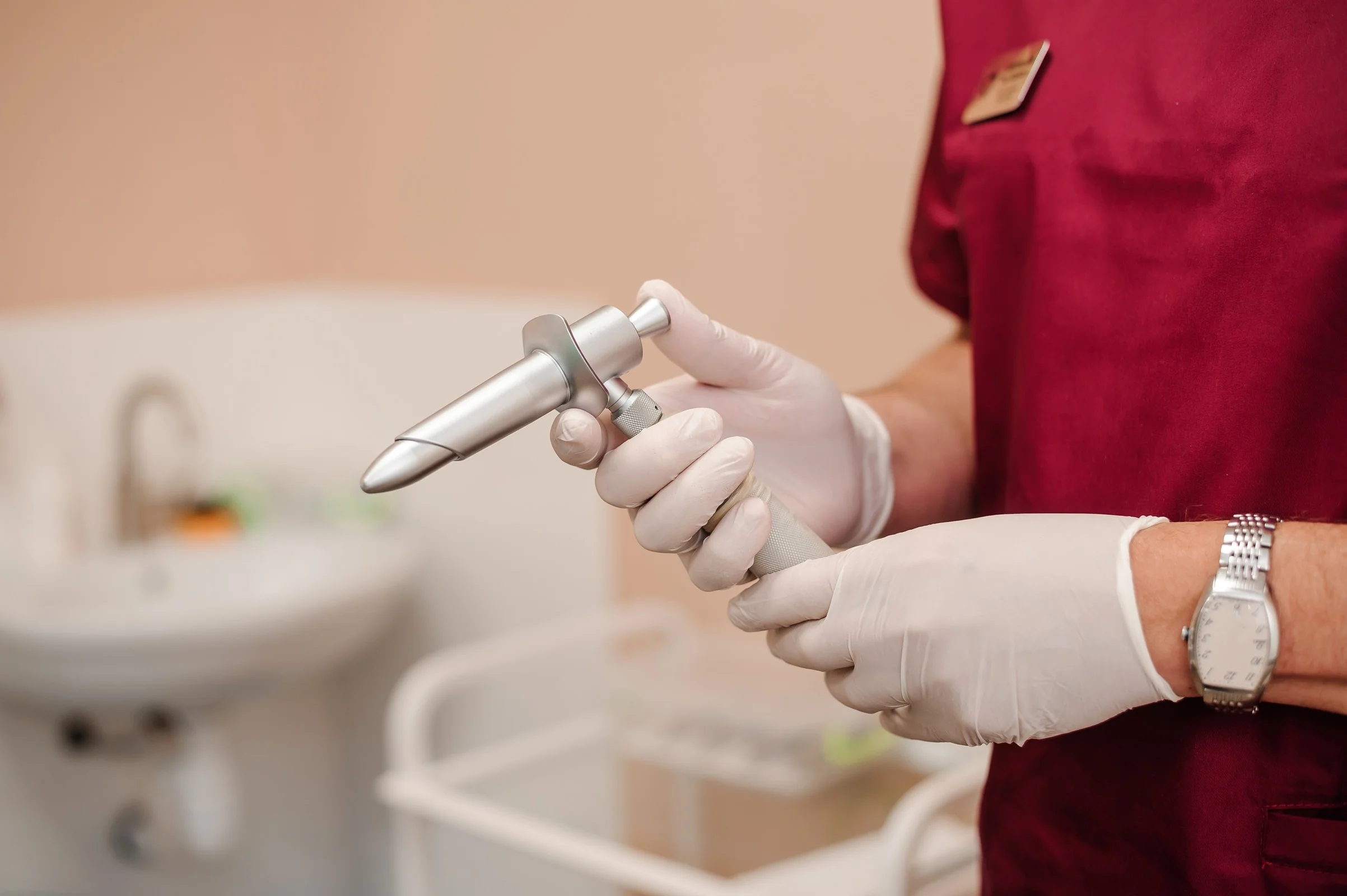 Diagnosis of hemorrhoids and hernias