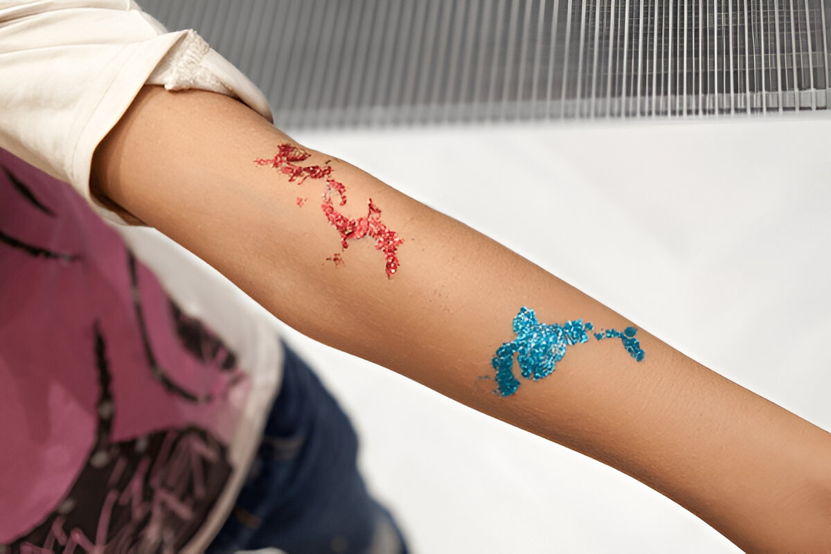 5 Steps to Remove Glitter Tattoos