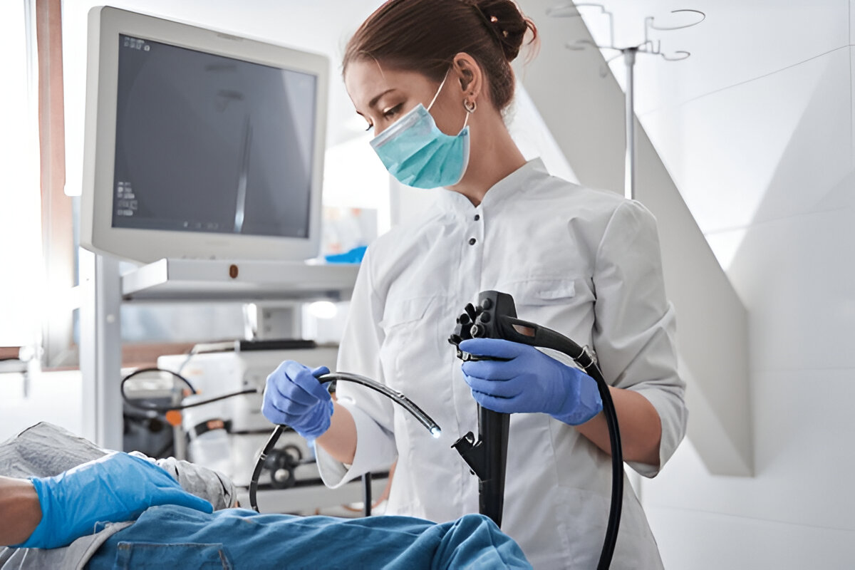 A hemorrhoid bleeding and anemia endoscopy diagnosis