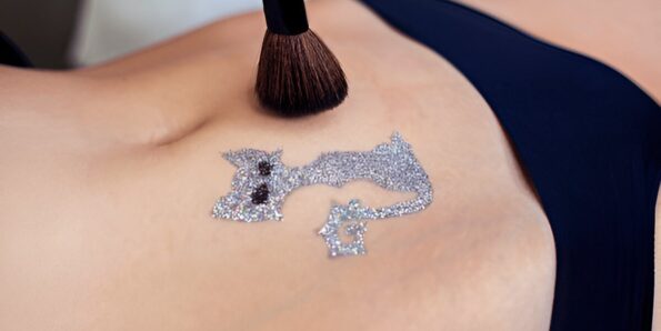 The 5 Steps & Precautions for Removing Glitter Tattoos