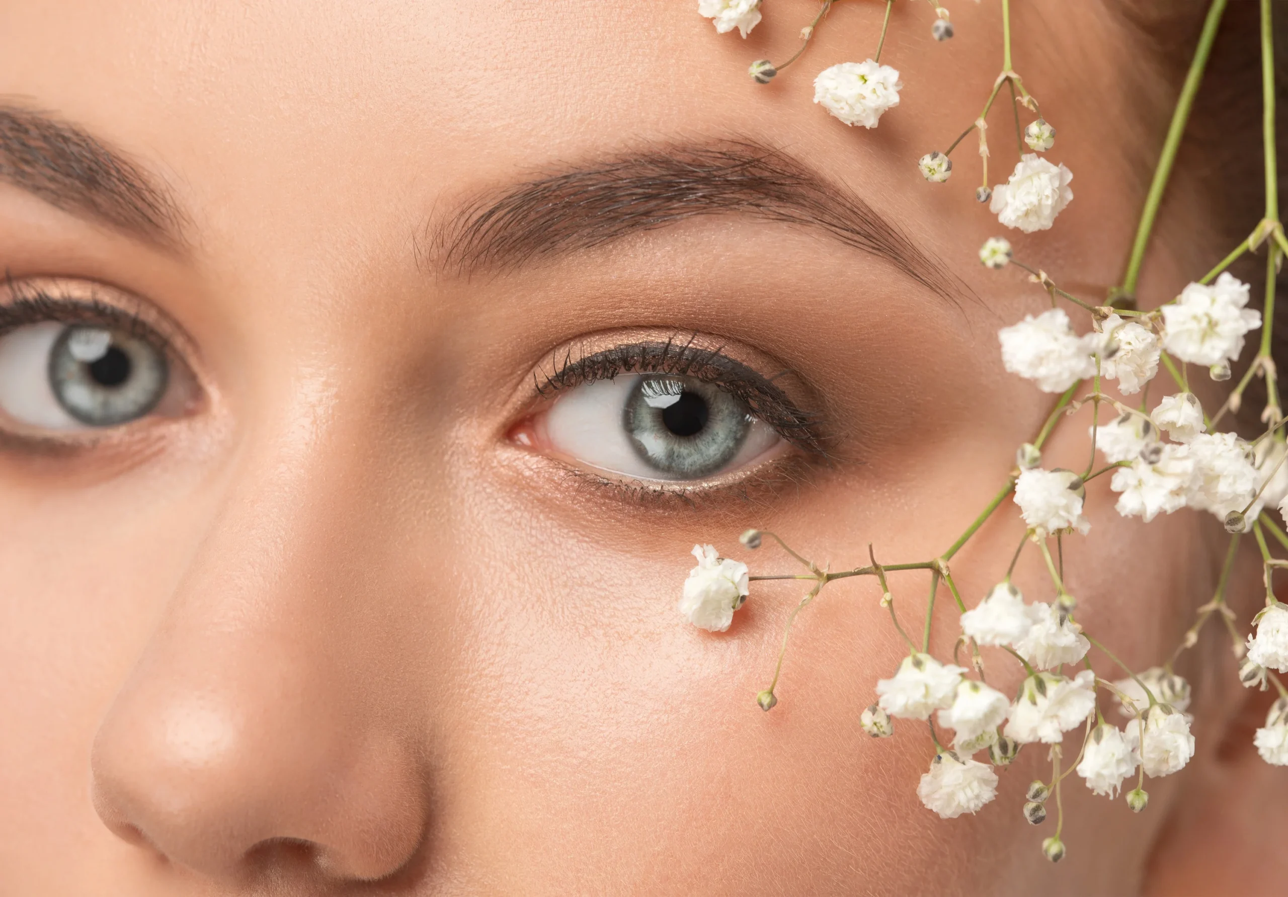 Pluck or Not to Pluck After Microblading